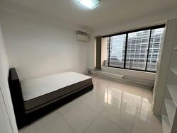 International Plaza (D2), Apartment #595062641